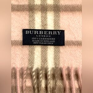 Burberry 100% Cashmere Check Scarf